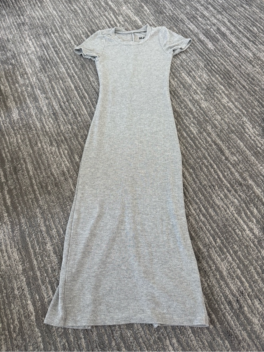 Katie J NYC Light Gray Ribbed Short-Sleeve Maxi Dress